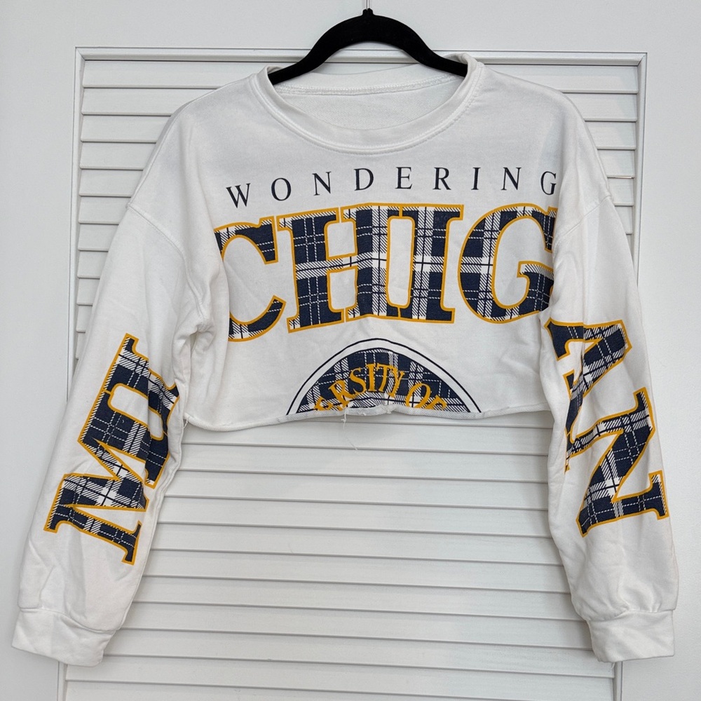 White Michigan Cropped Sweatshirt